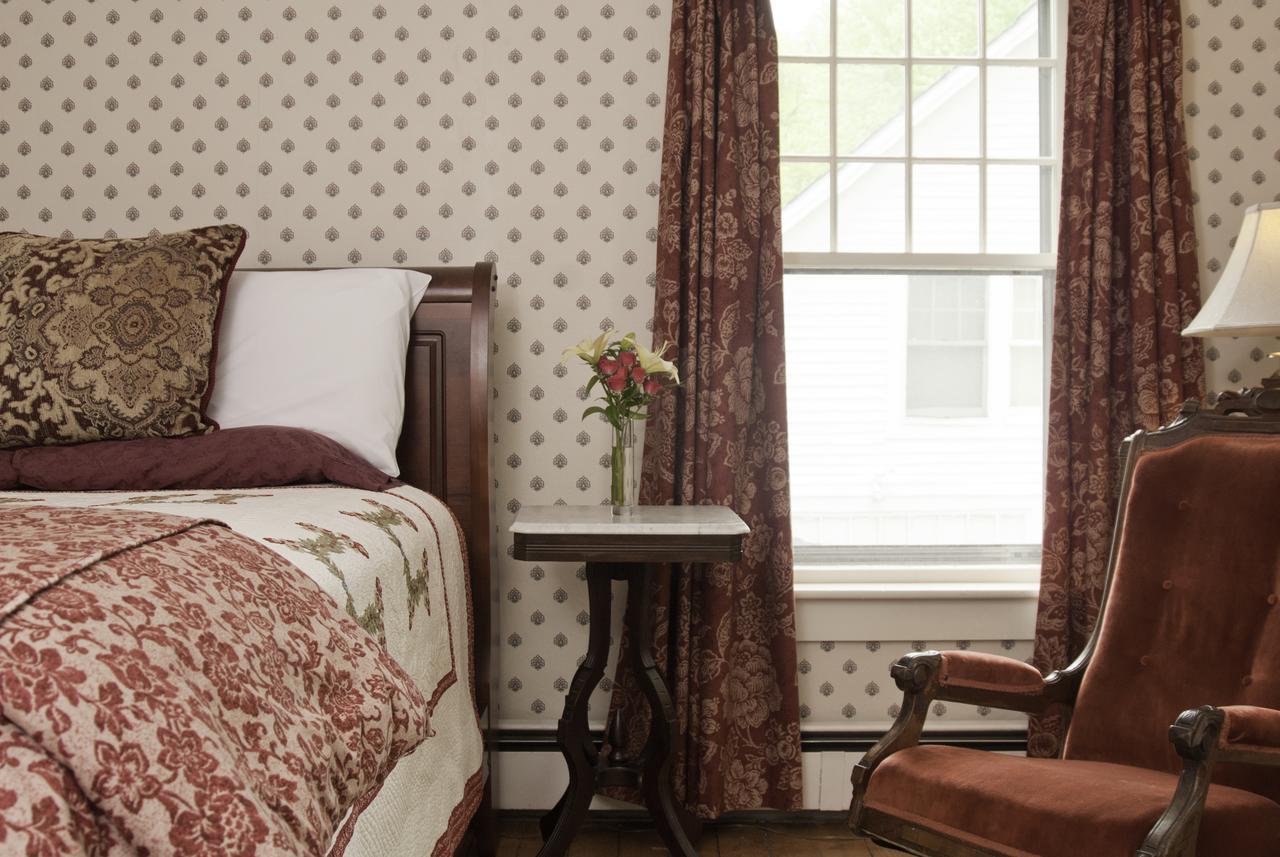 Golden Stage Inn Proctorsville Екстер'єр фото