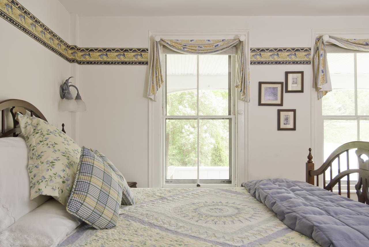 Golden Stage Inn Proctorsville Екстер'єр фото